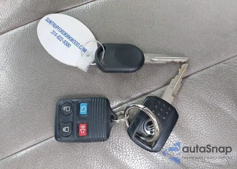 2006 Mercury Grand Marquis Ls z USA, uszkodzony, nr VIN 2MHFM75W56X633268